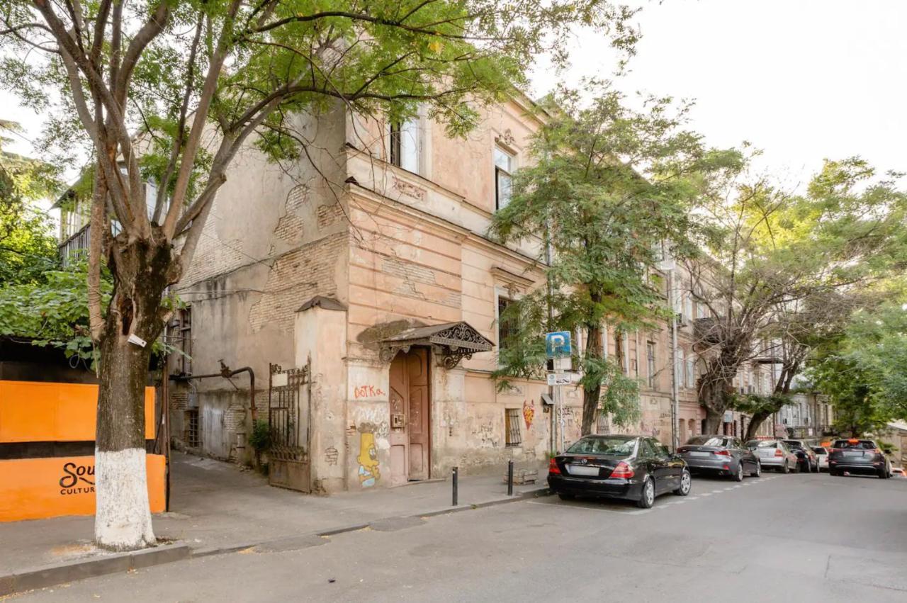Lovely Dulcet Loft In Center Of Rustaveli 트빌리시 외부 사진